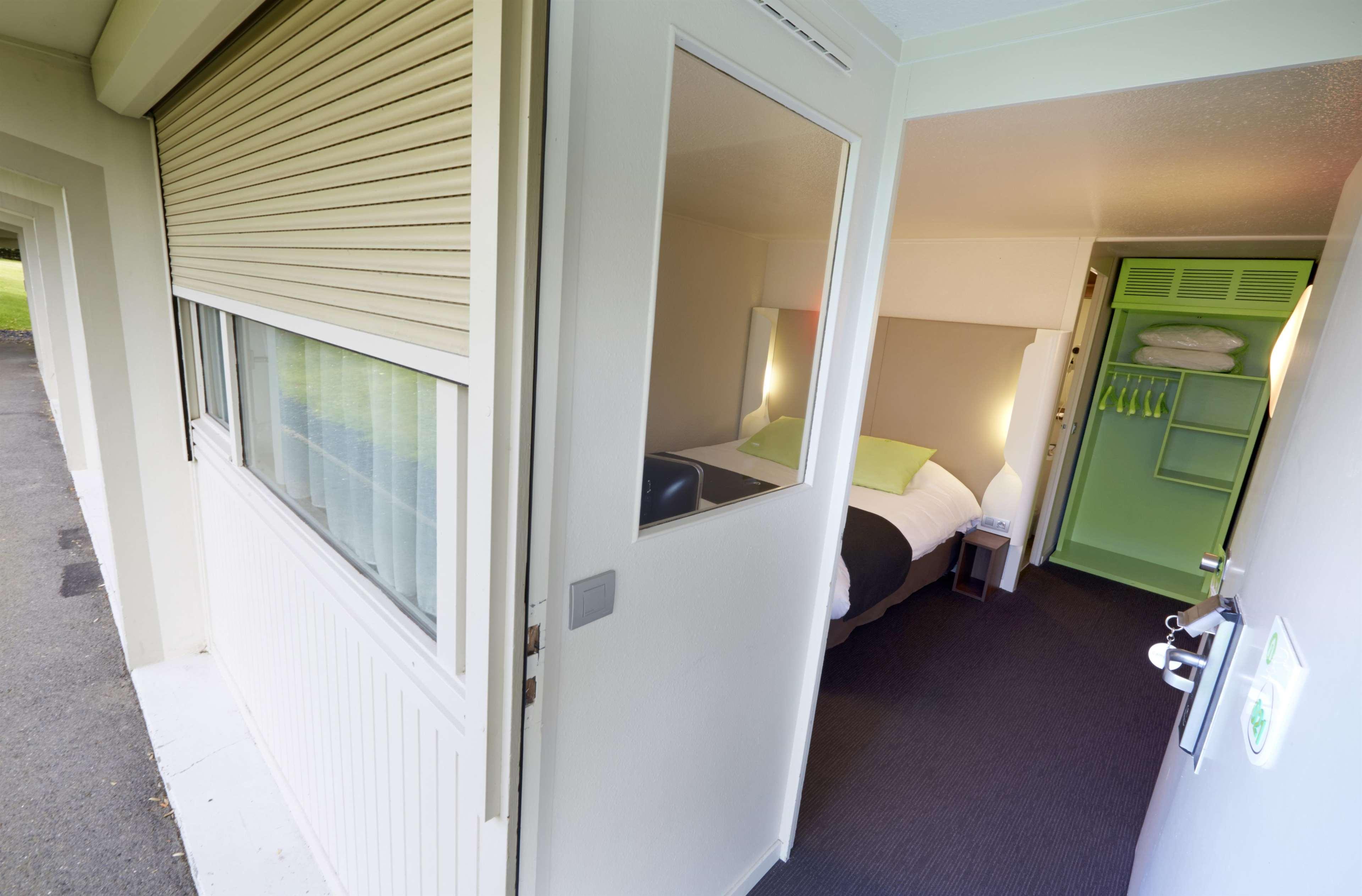 Campanile Grenoble Sud - Seyssins Hotel Exterior photo
